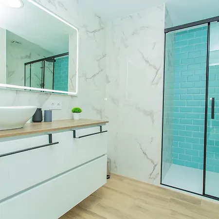 007 Luxury Sea Views Alicante-holiday Apartment *